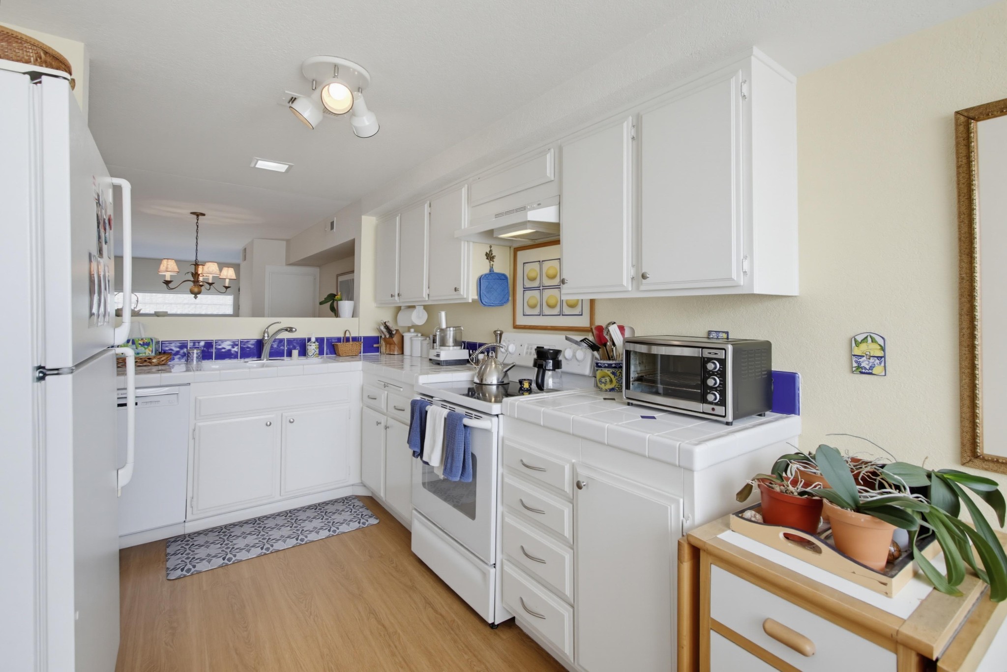 Virtual tour photo 18 of 54 for 5715 Baltimore Dr Unit 135