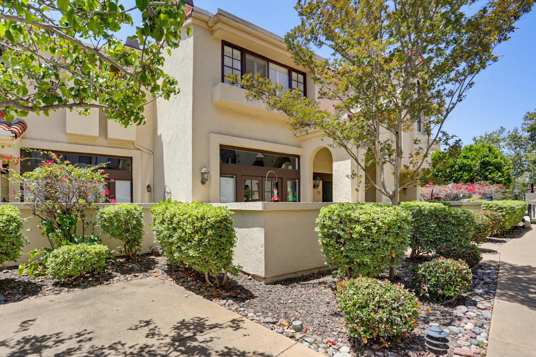 Virtual tour photo 3 of 40 for 5715 Baltimore Dr UNIT 29