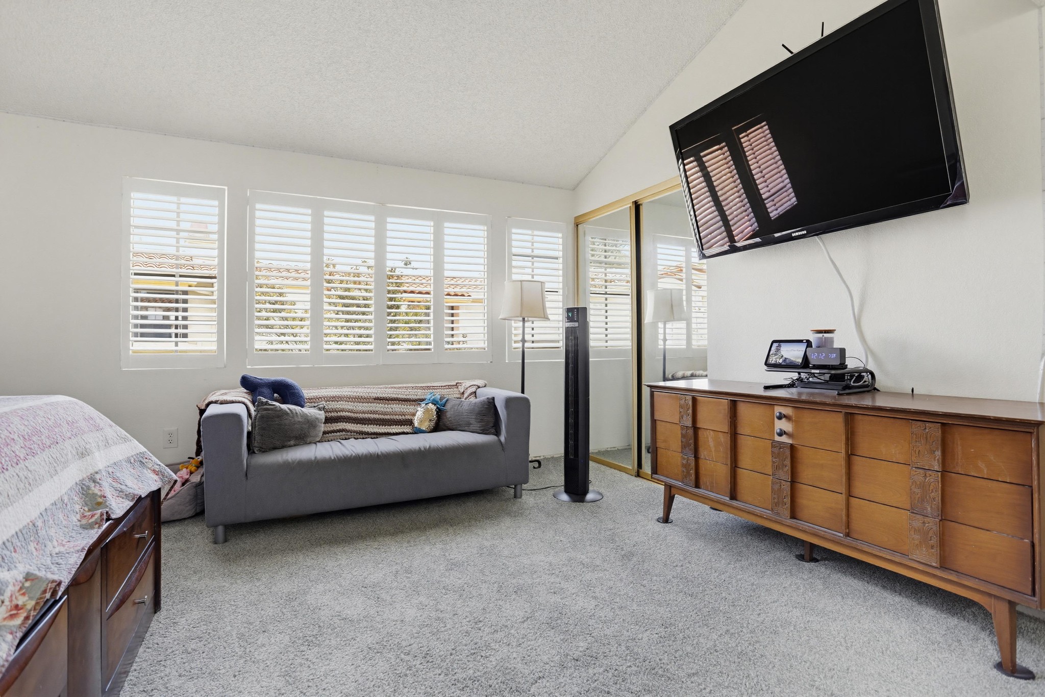 Virtual tour photo 25 of 40 for 5715 Baltimore Dr UNIT 29