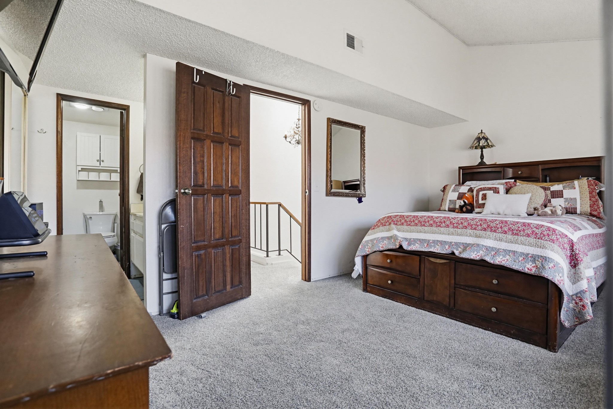 Virtual tour photo 27 of 40 for 5715 Baltimore Dr UNIT 29