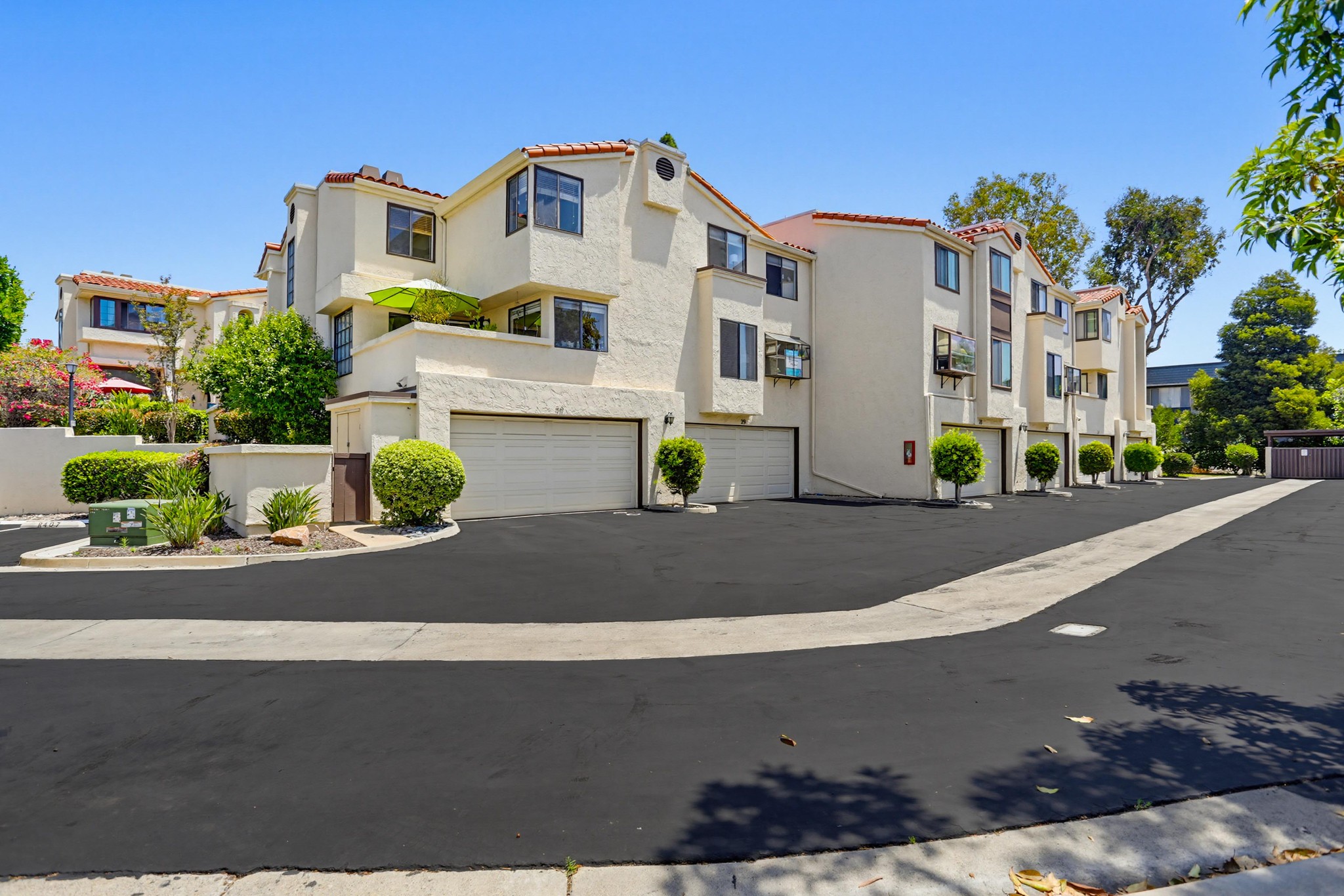 Virtual tour photo 38 of 40 for 5715 Baltimore Dr UNIT 29