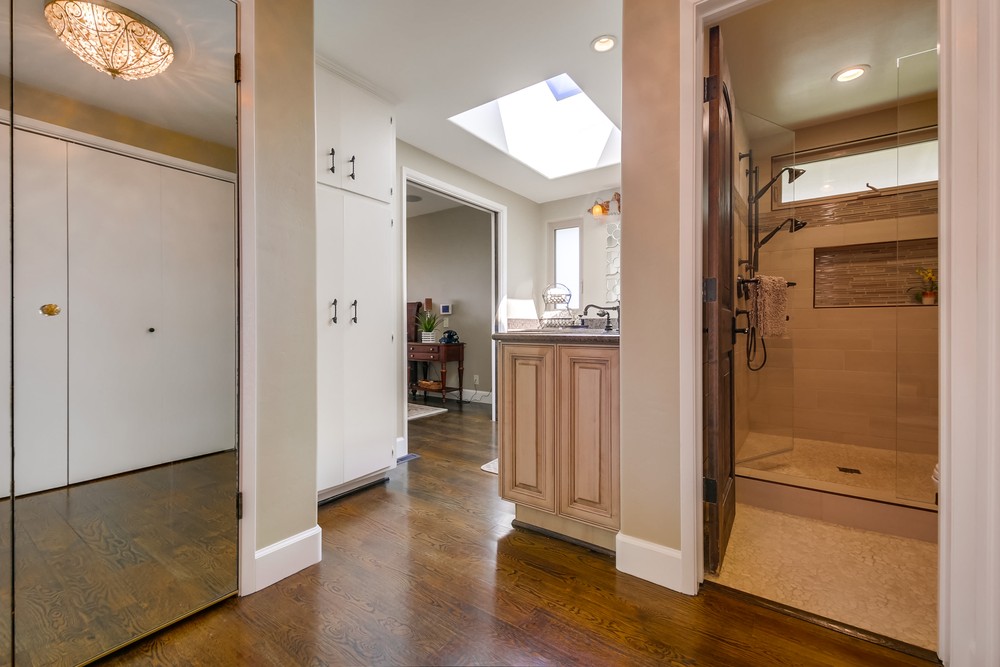 Virtual tour photo 38 of 52 for 5720 Daffodil Ln