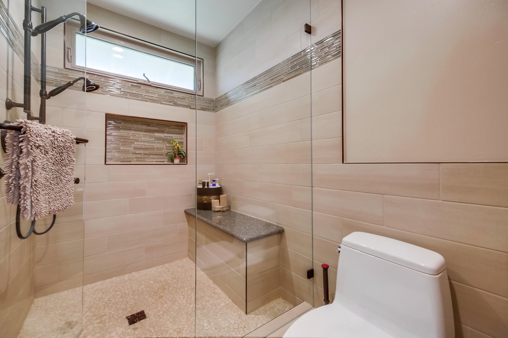 Virtual tour photo 39 of 52 for 5720 Daffodil Ln