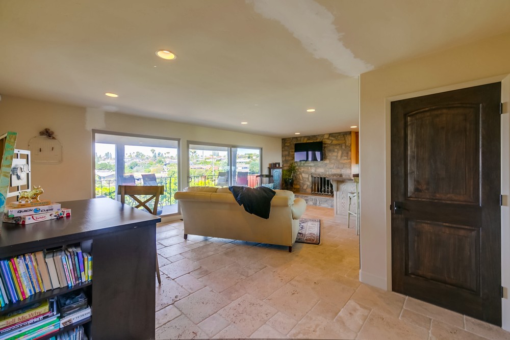 Virtual tour photo 41 of 52 for 5720 Daffodil Ln