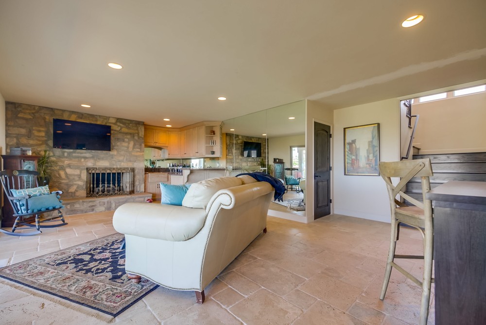 Virtual tour photo 42 of 52 for 5720 Daffodil Ln
