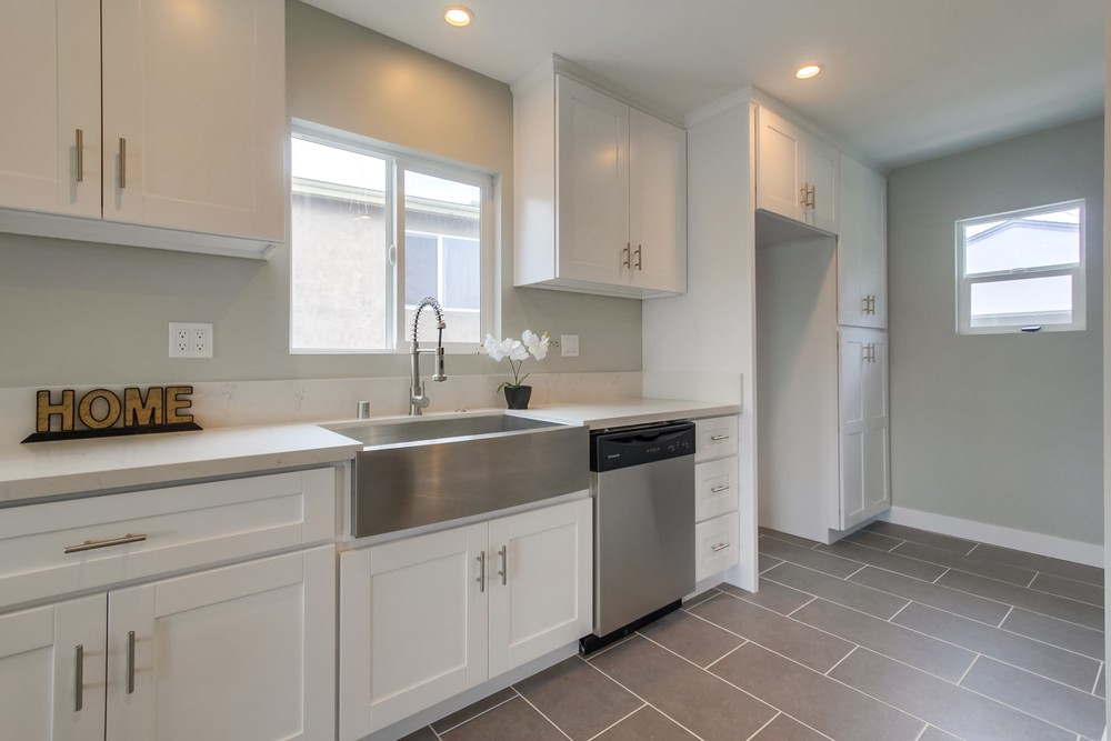 Virtual tour photo 18 of 38 for 5723 Trojan Ave