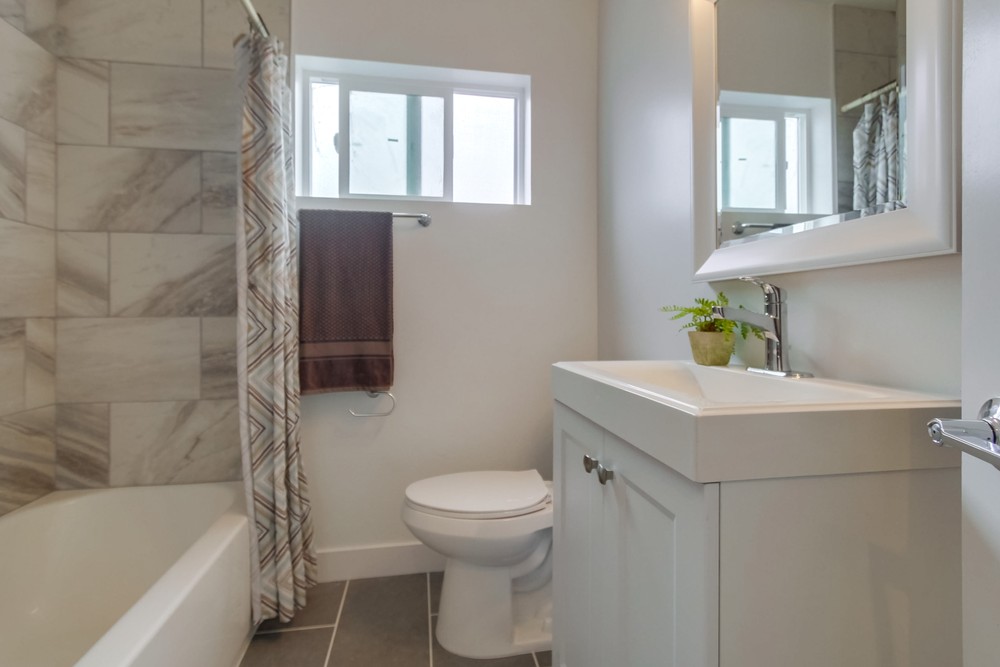 Virtual tour photo 32 of 38 for 5723 Trojan Ave