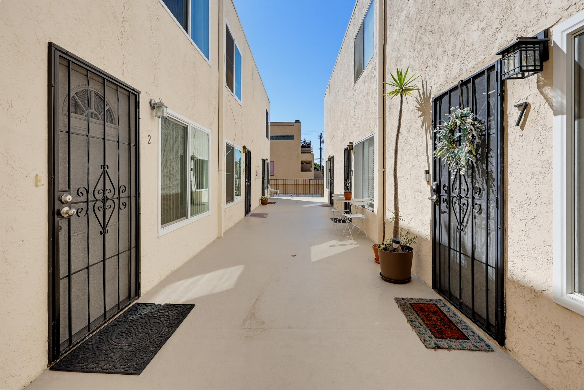 Virtual tour photo 10 of 59 for 5725 Linda Vista Rd Apt 2