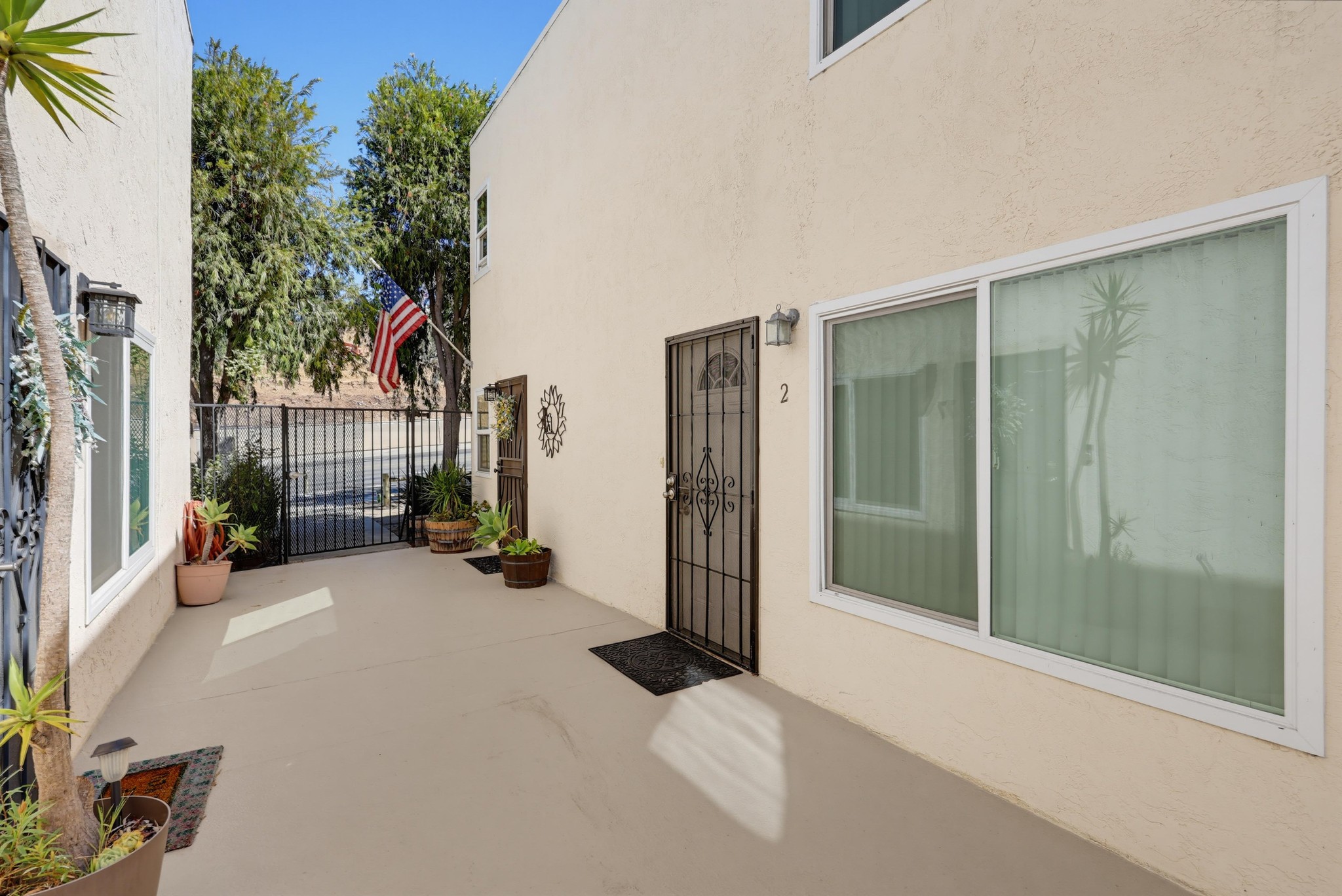Virtual tour photo 12 of 59 for 5725 Linda Vista Rd Apt 2