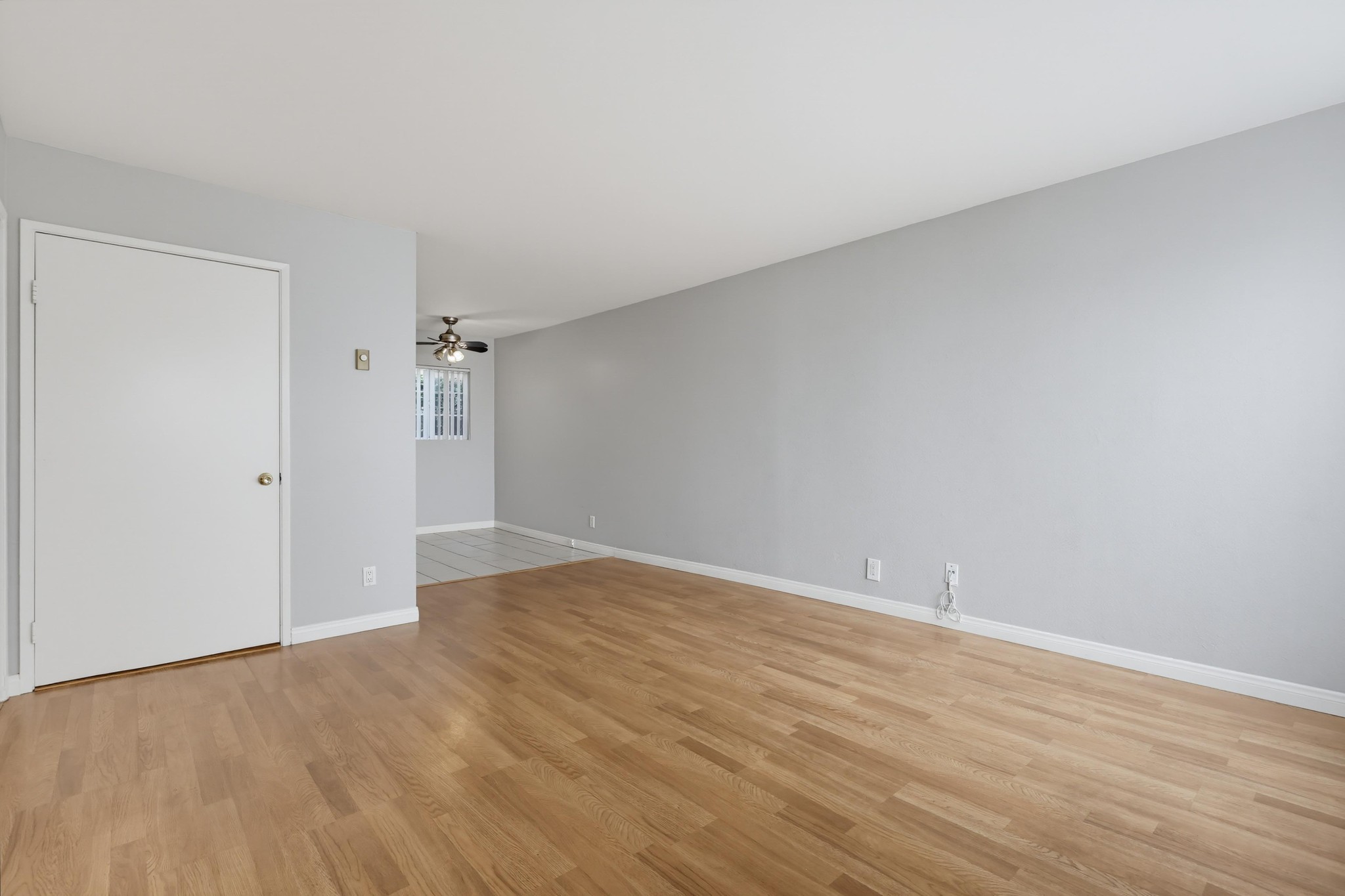 Virtual tour photo 14 of 59 for 5725 Linda Vista Rd Apt 2