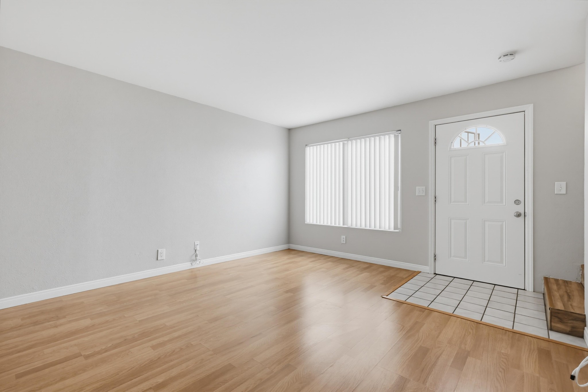 Virtual tour photo 17 of 59 for 5725 Linda Vista Rd Apt 2