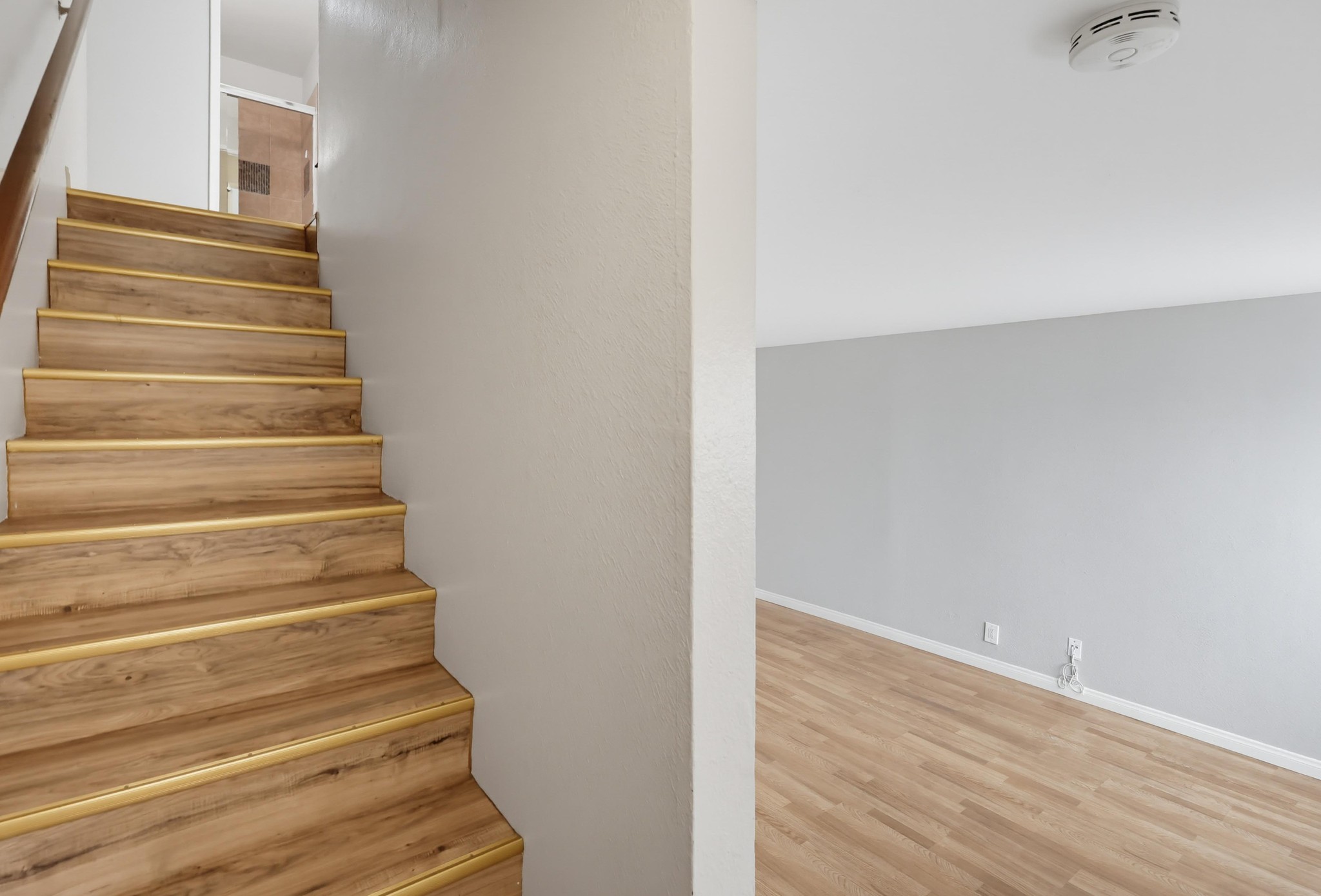 Virtual tour photo 30 of 59 for 5725 Linda Vista Rd Apt 2