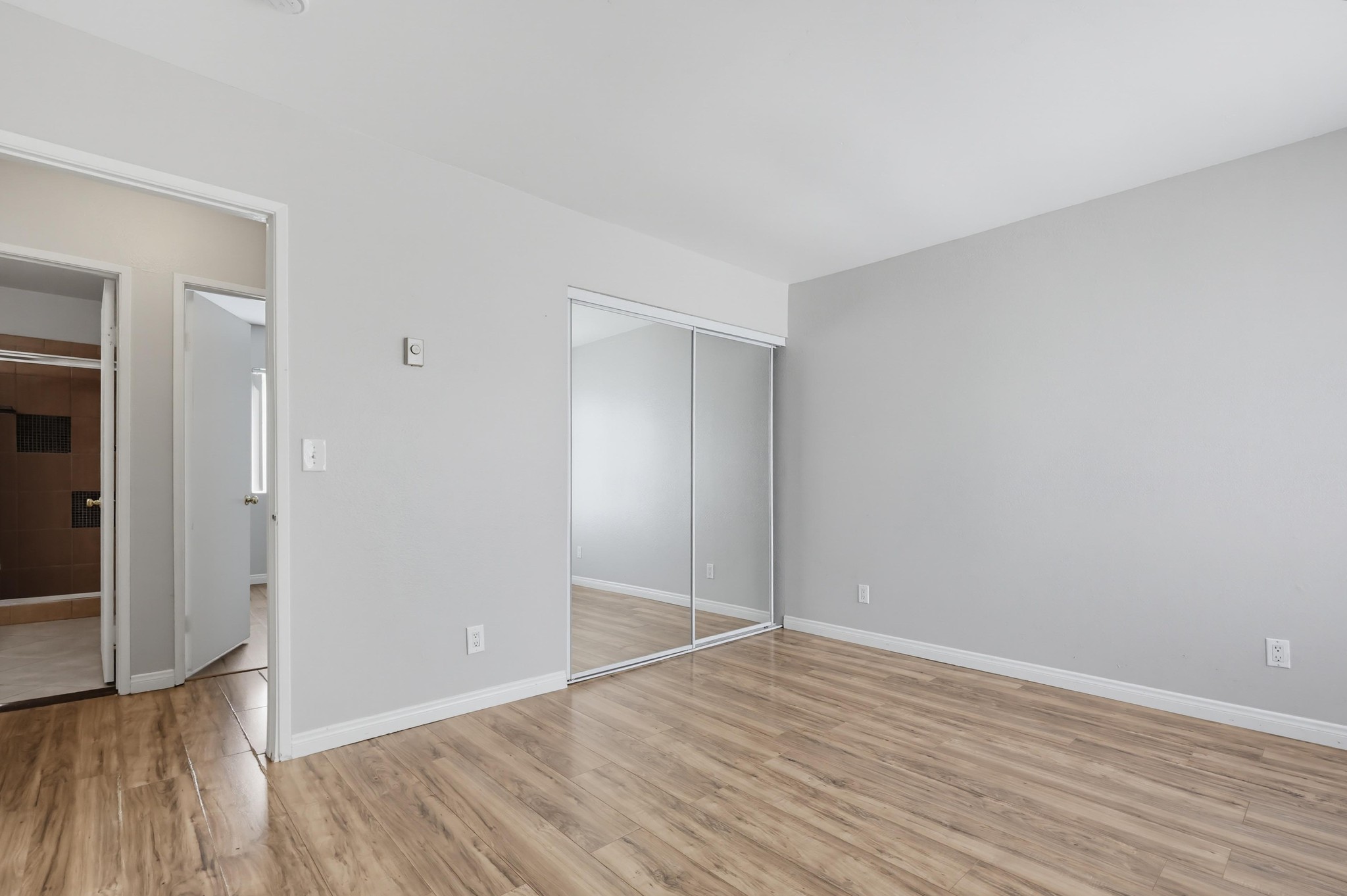 Virtual tour photo 38 of 59 for 5725 Linda Vista Rd Apt 2