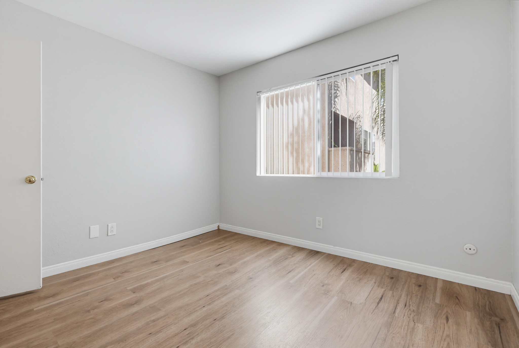 Virtual tour photo 40 of 59 for 5725 Linda Vista Rd Apt 2