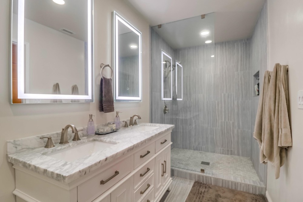 Virtual tour photo 46 of 75 for 5725 Trinity Pl