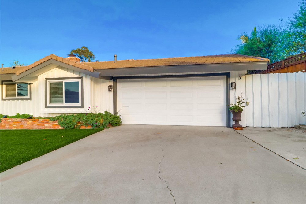 Virtual tour photo 60 of 75 for 5725 Trinity Pl