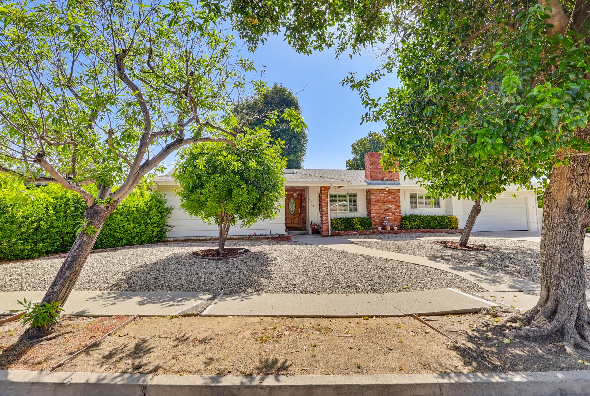 Virtual tour photo 1 of 85 for 5728 Larryan Dr