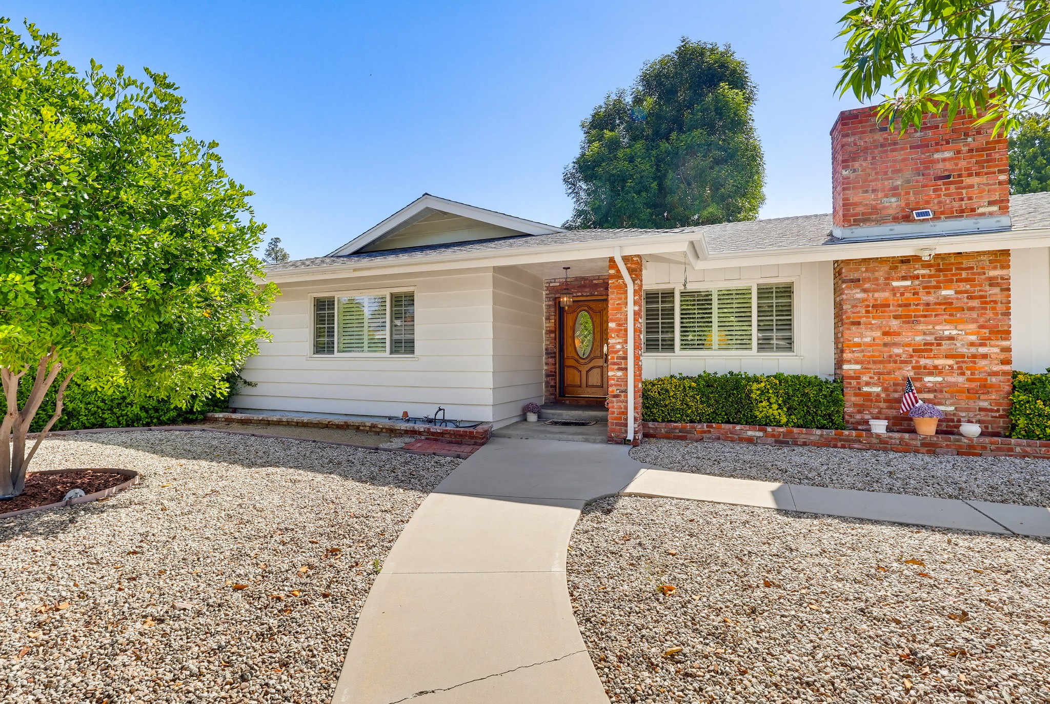 Virtual tour photo 6 of 85 for 5728 Larryan Dr