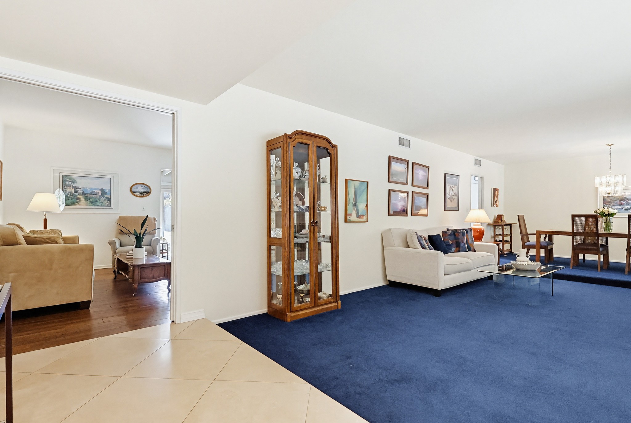 Virtual tour photo 9 of 85 for 5728 Larryan Dr
