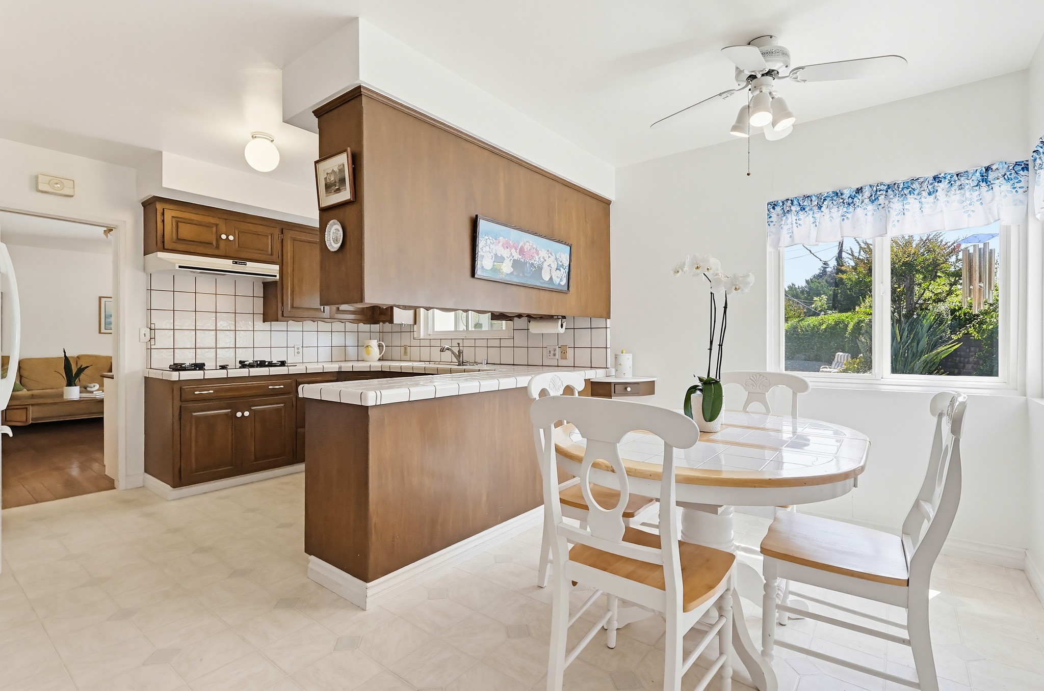 Virtual tour photo 27 of 85 for 5728 Larryan Dr
