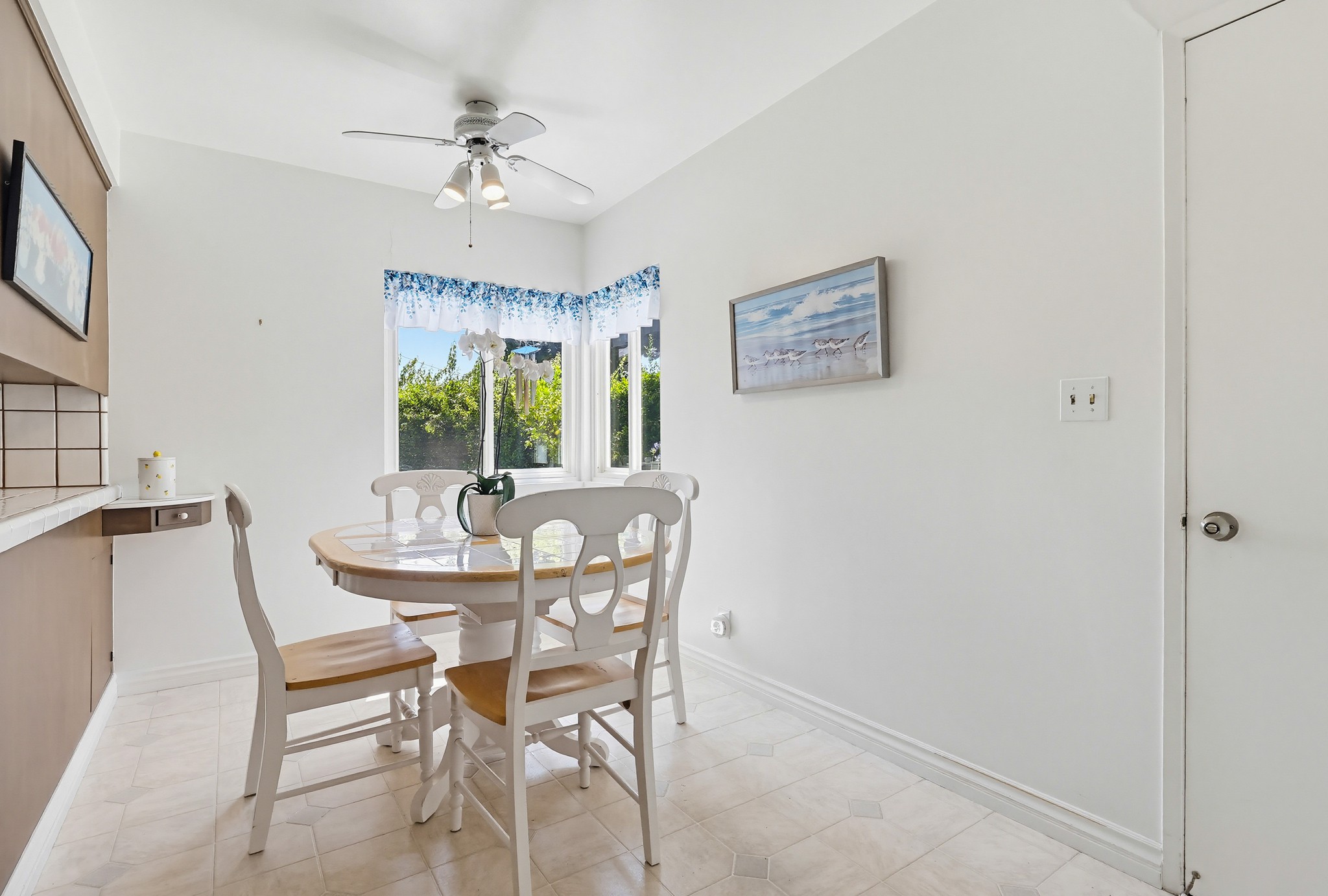 Virtual tour photo 28 of 85 for 5728 Larryan Dr