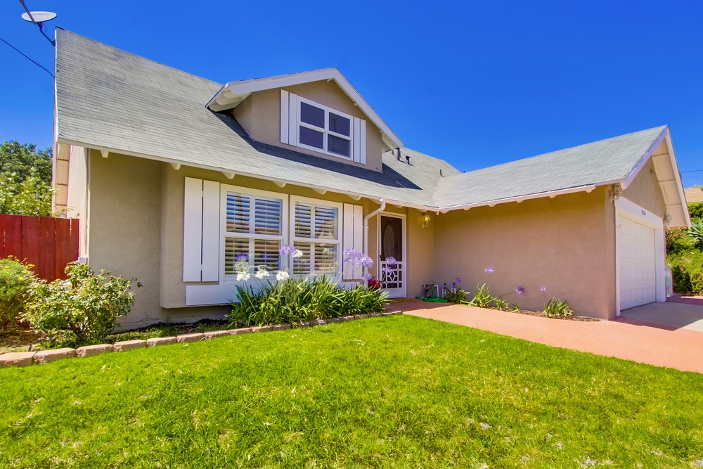 Virtual tour photo 5 of 38 for 5732 Red River Dr