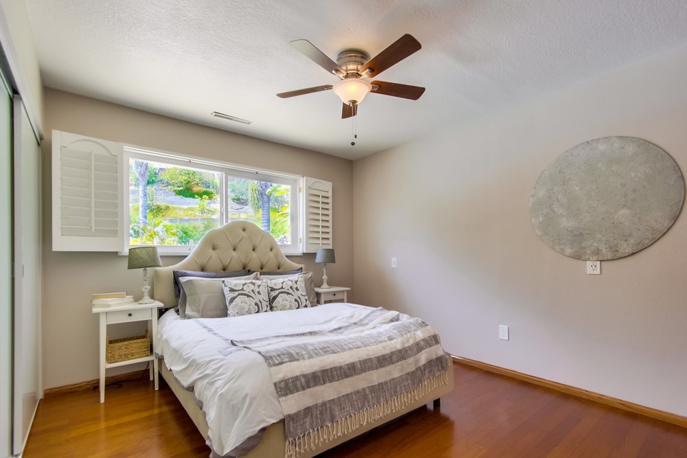 Virtual tour photo 18 of 38 for 5732 Red River Dr