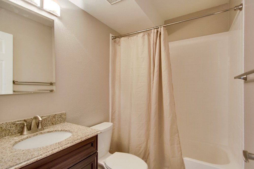 Virtual tour photo 21 of 38 for 5732 Red River Dr