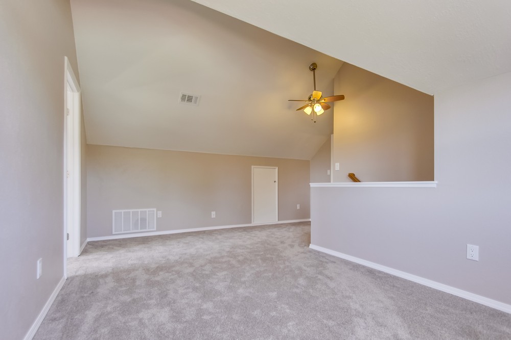 Virtual tour photo 24 of 38 for 5732 Red River Dr