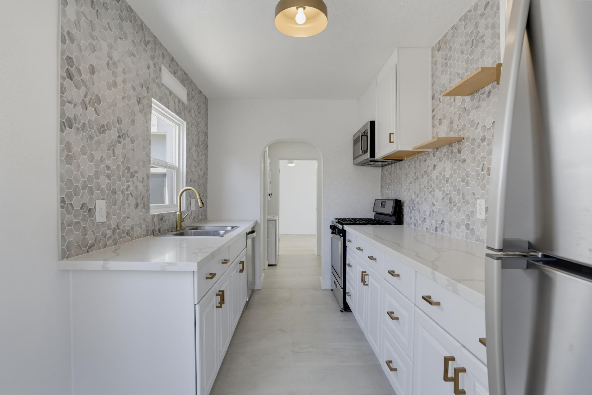 Virtual tour photo 13 of 32 for 5738 Meade Ave