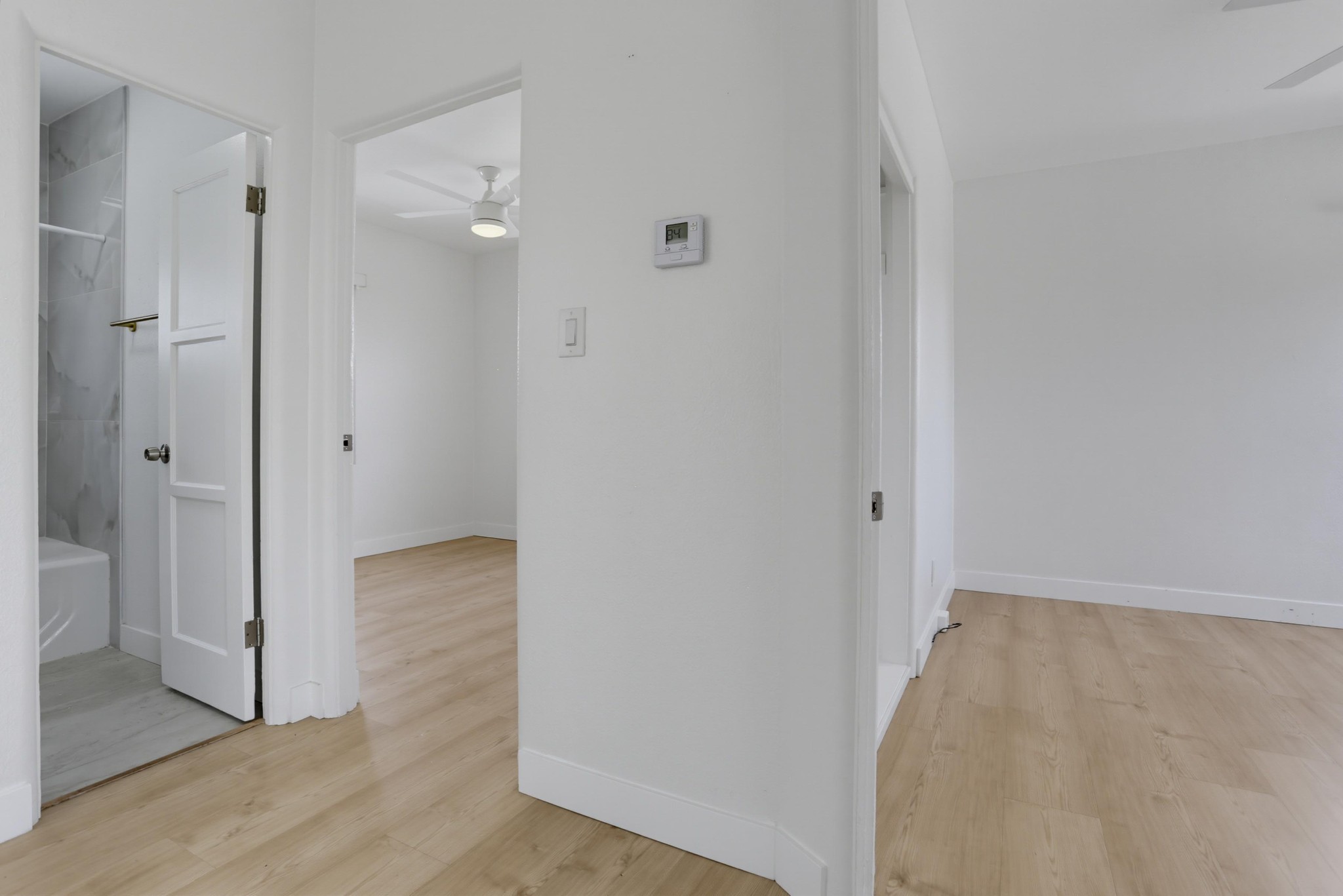 Virtual tour photo 18 of 32 for 5738 Meade Ave