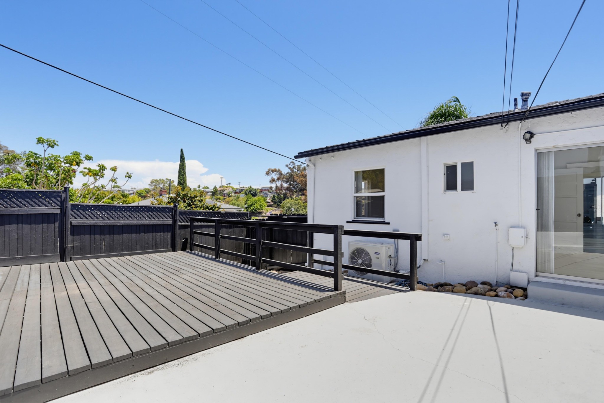 Virtual tour photo 30 of 32 for 5738 Meade Ave