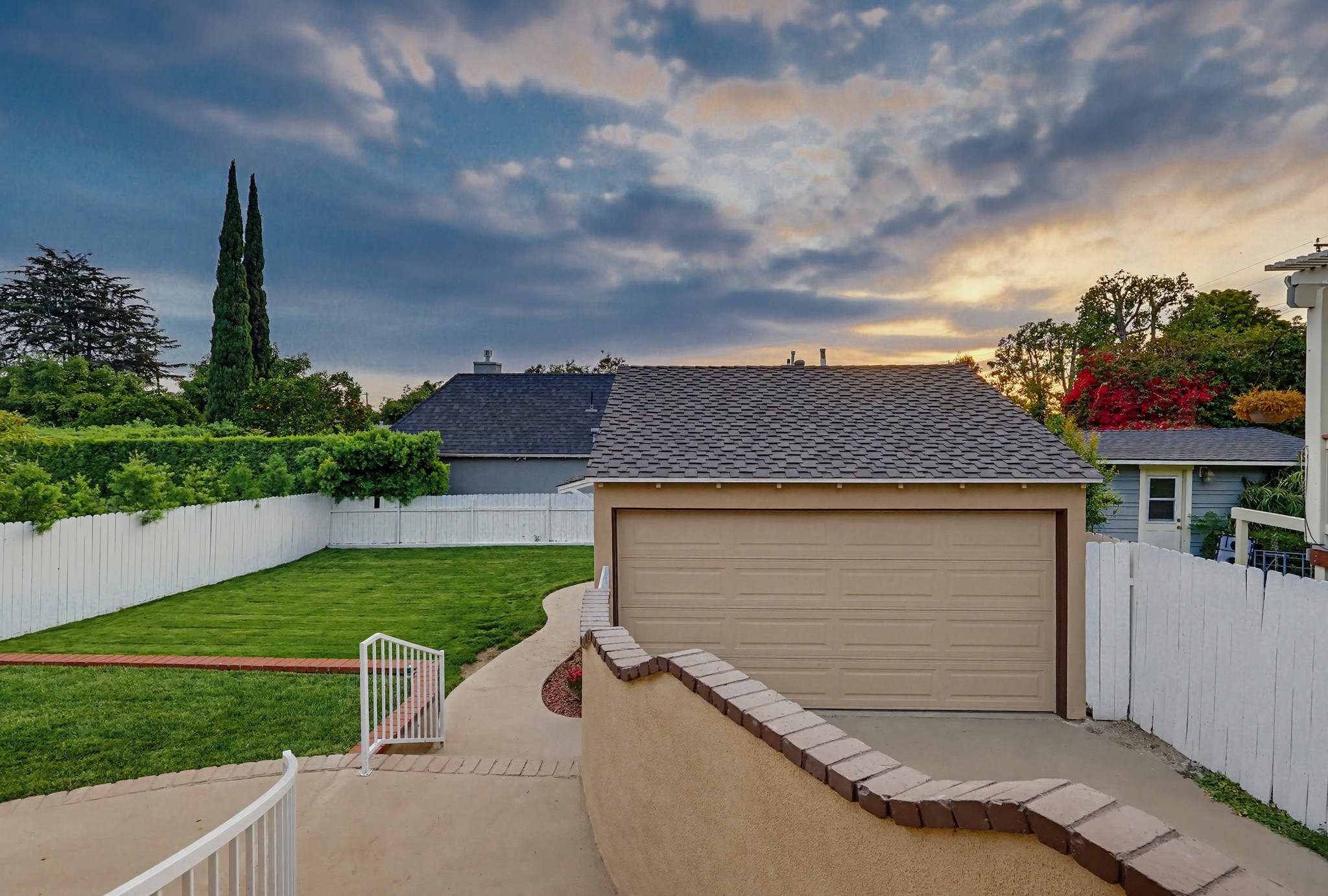 Virtual tour photo 17 of 115 for 5743 Pickering Ave
