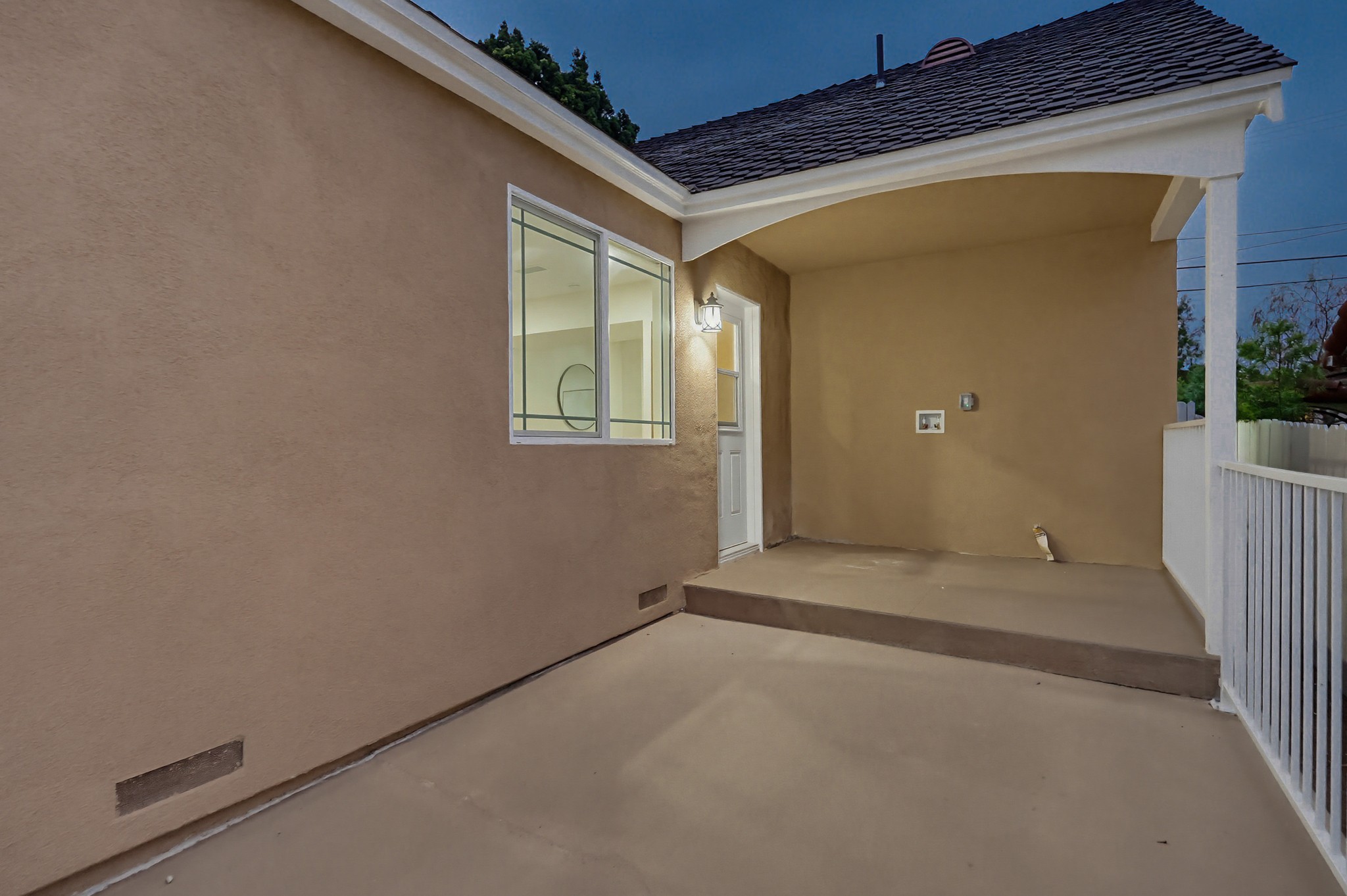 Virtual tour photo 24 of 115 for 5743 Pickering Ave