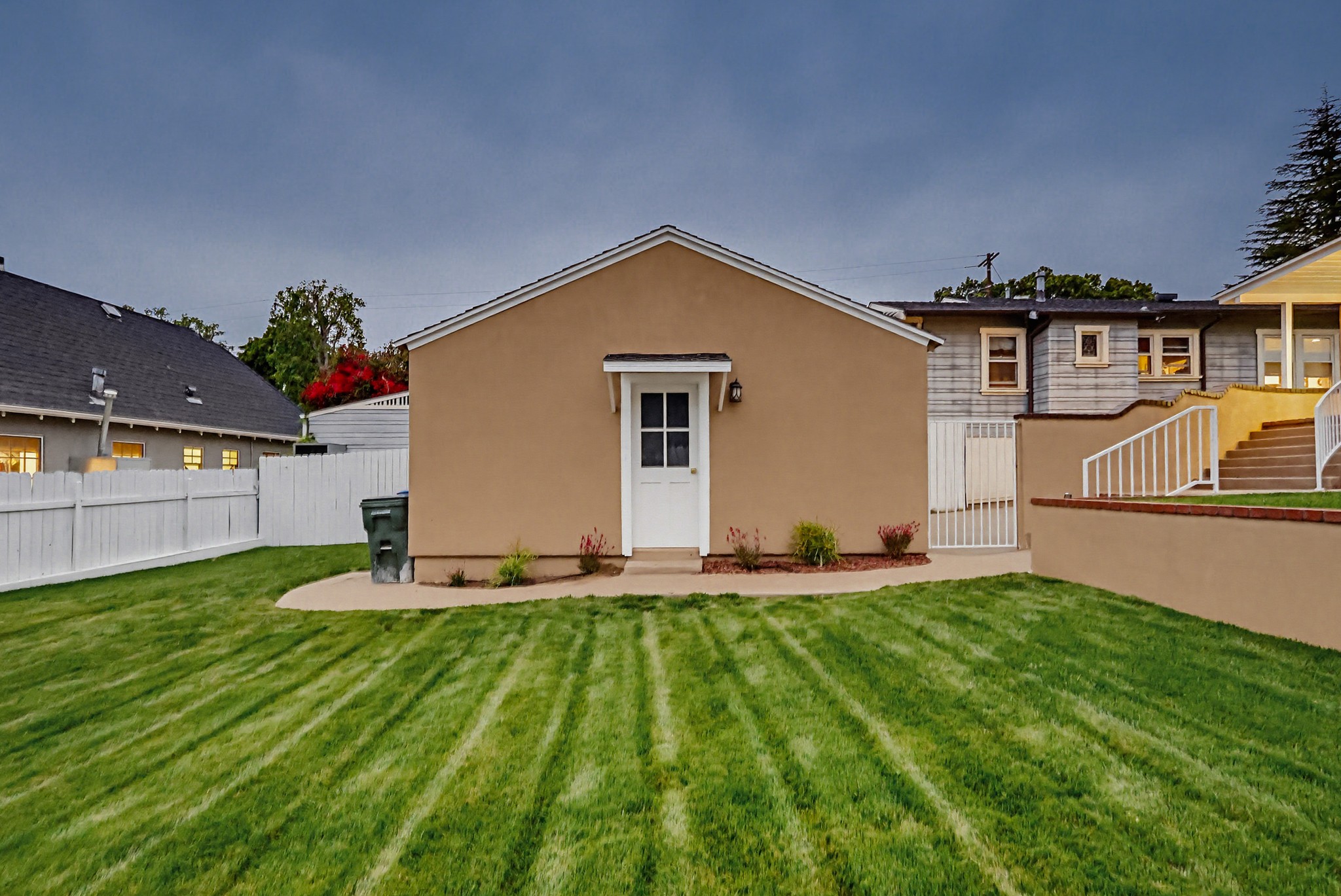 Virtual tour photo 29 of 115 for 5743 Pickering Ave