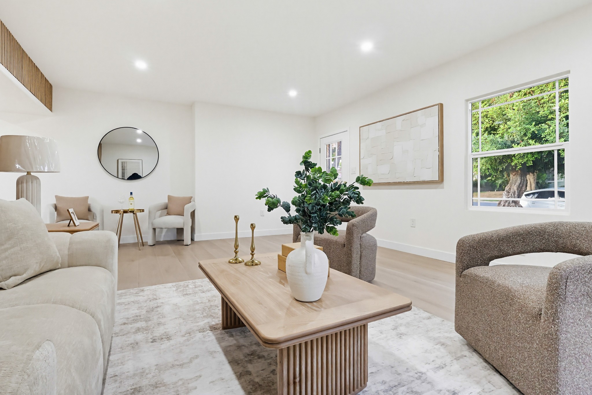 Virtual tour photo 43 of 115 for 5743 Pickering Ave