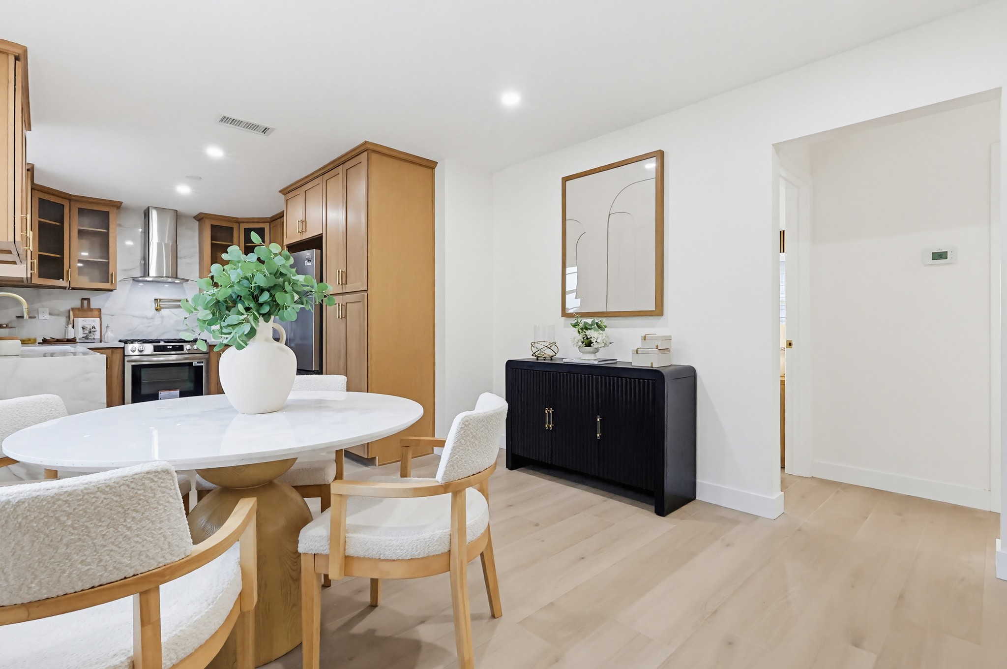 Virtual tour photo 49 of 115 for 5743 Pickering Ave