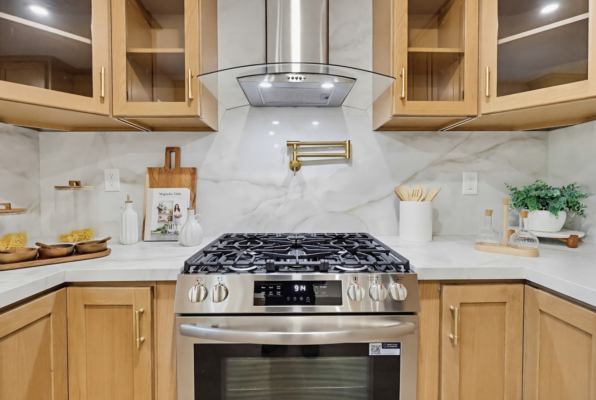 Virtual tour photo 55 of 115 for 5743 Pickering Ave