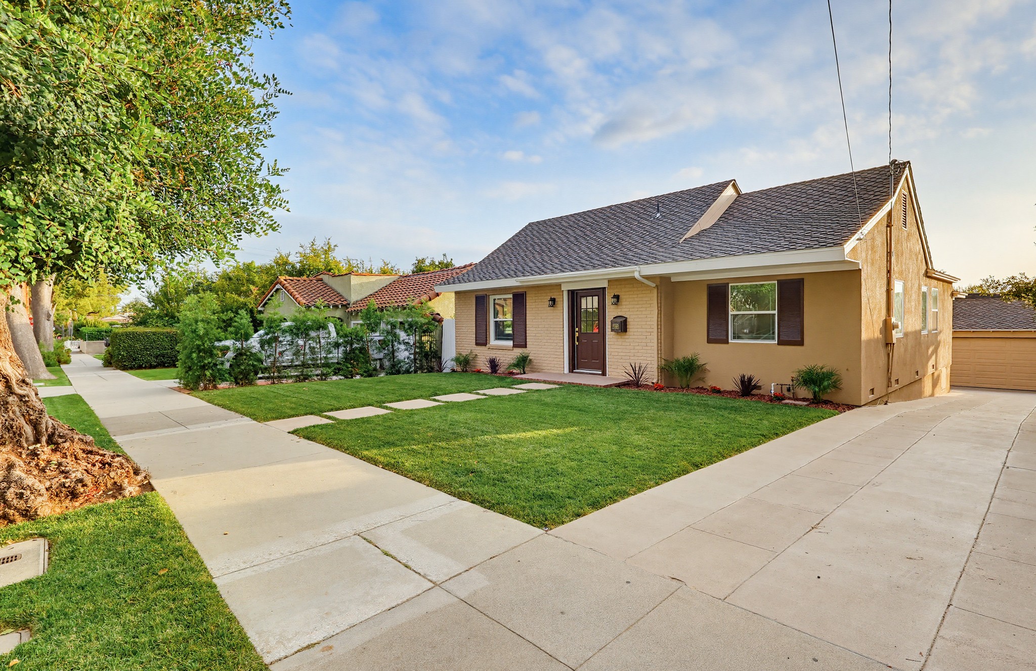 Virtual tour photo 82 of 115 for 5743 Pickering Ave