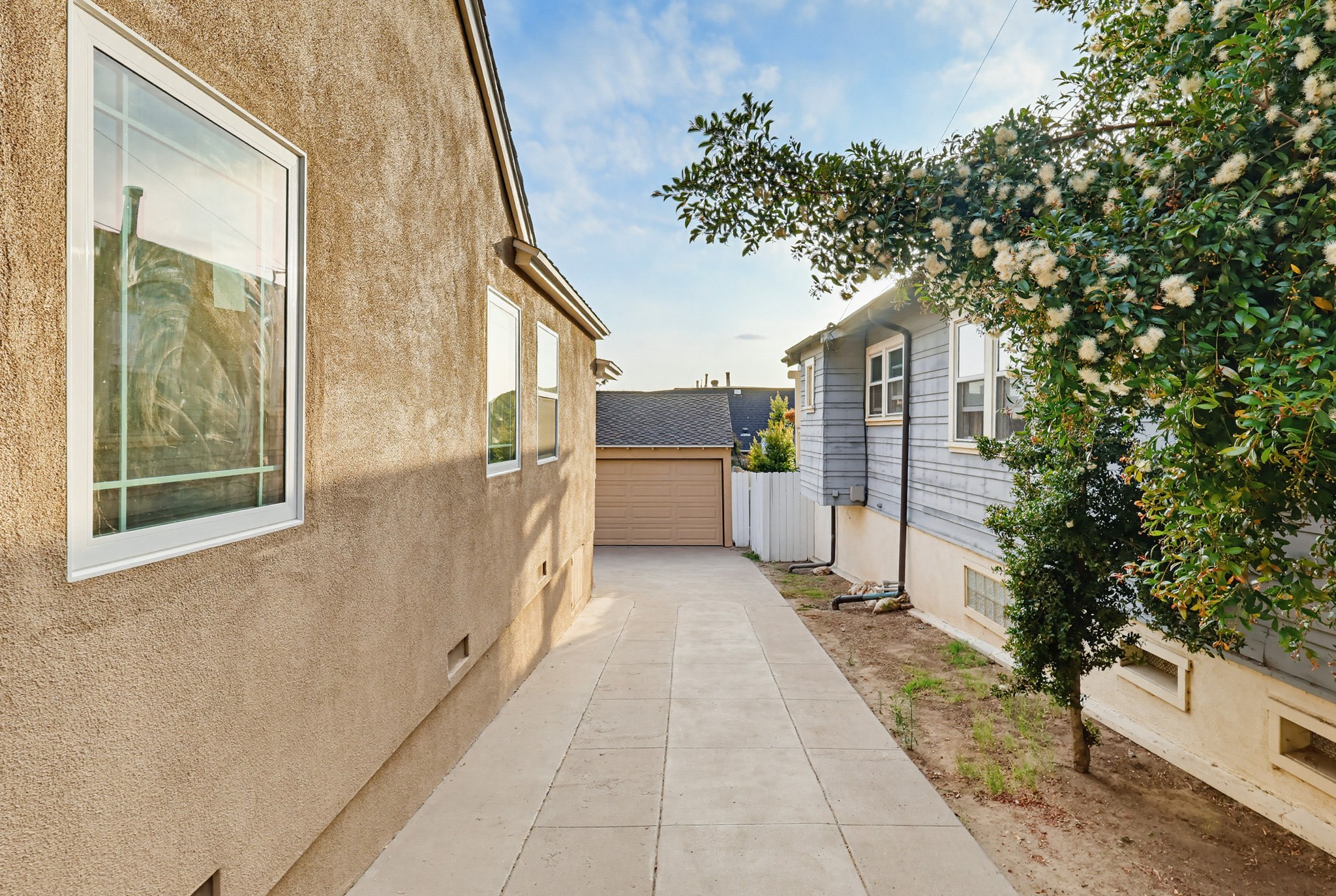 Virtual tour photo 86 of 115 for 5743 Pickering Ave