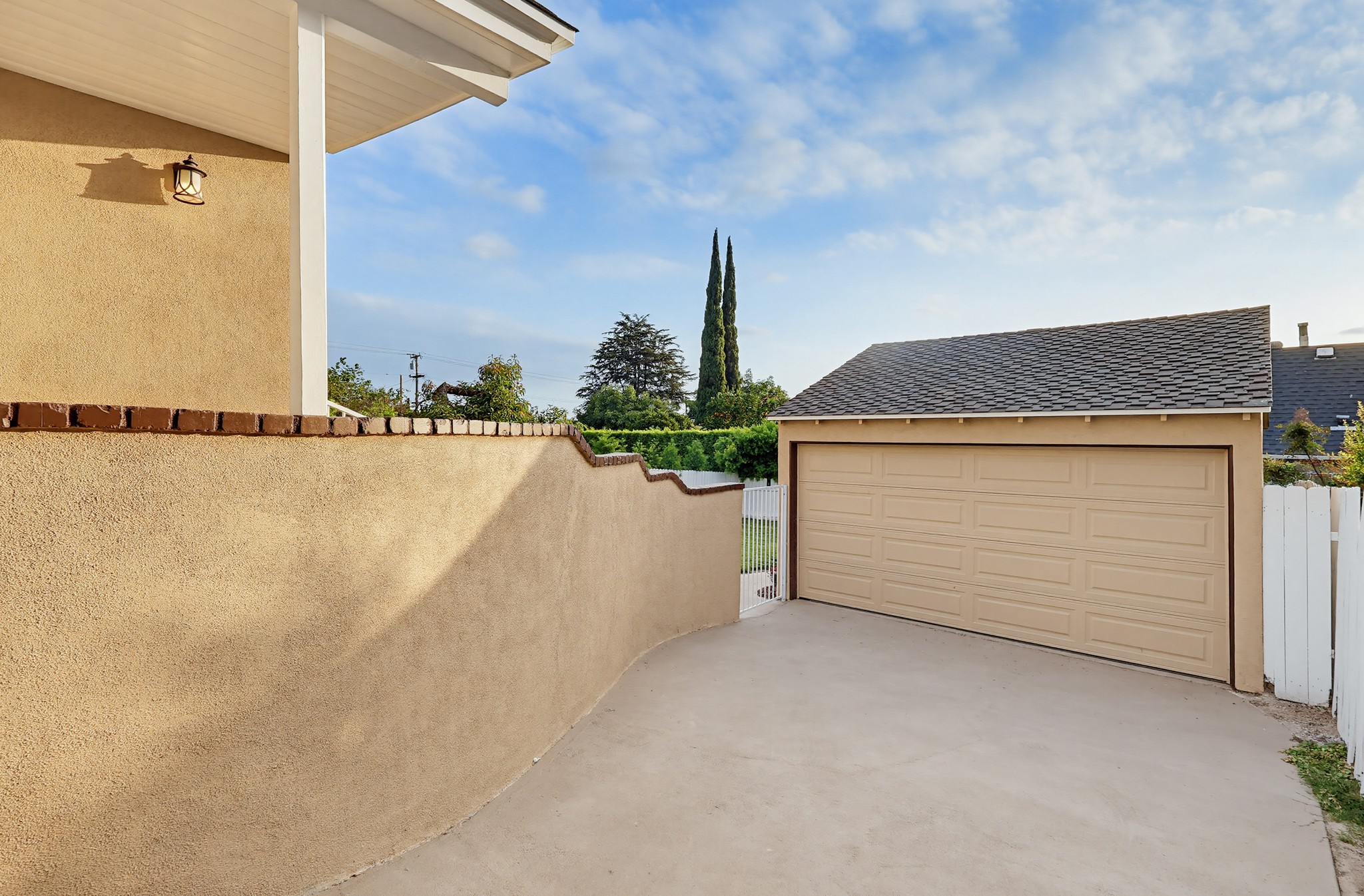 Virtual tour photo 87 of 115 for 5743 Pickering Ave