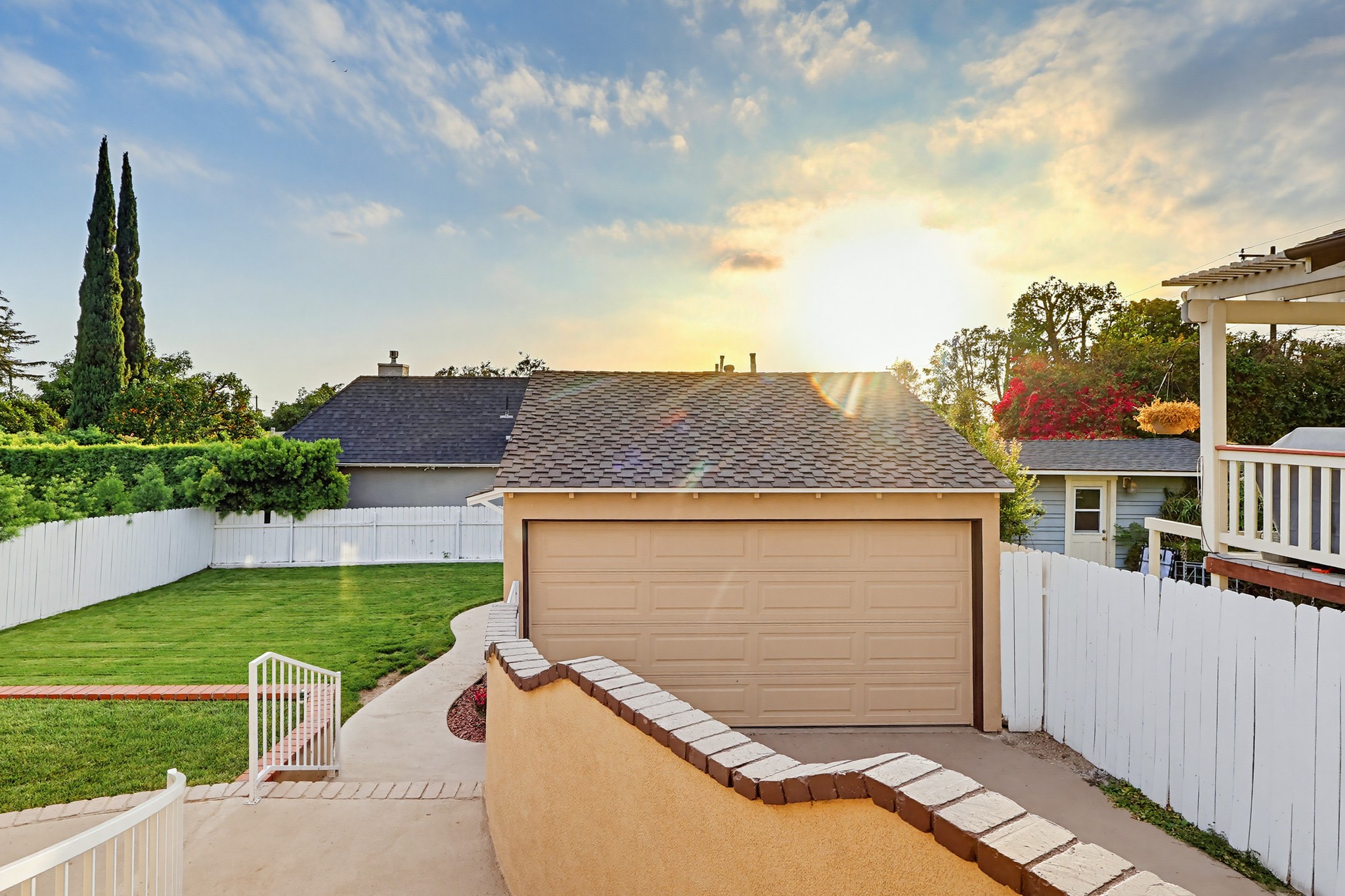 Virtual tour photo 94 of 115 for 5743 Pickering Ave