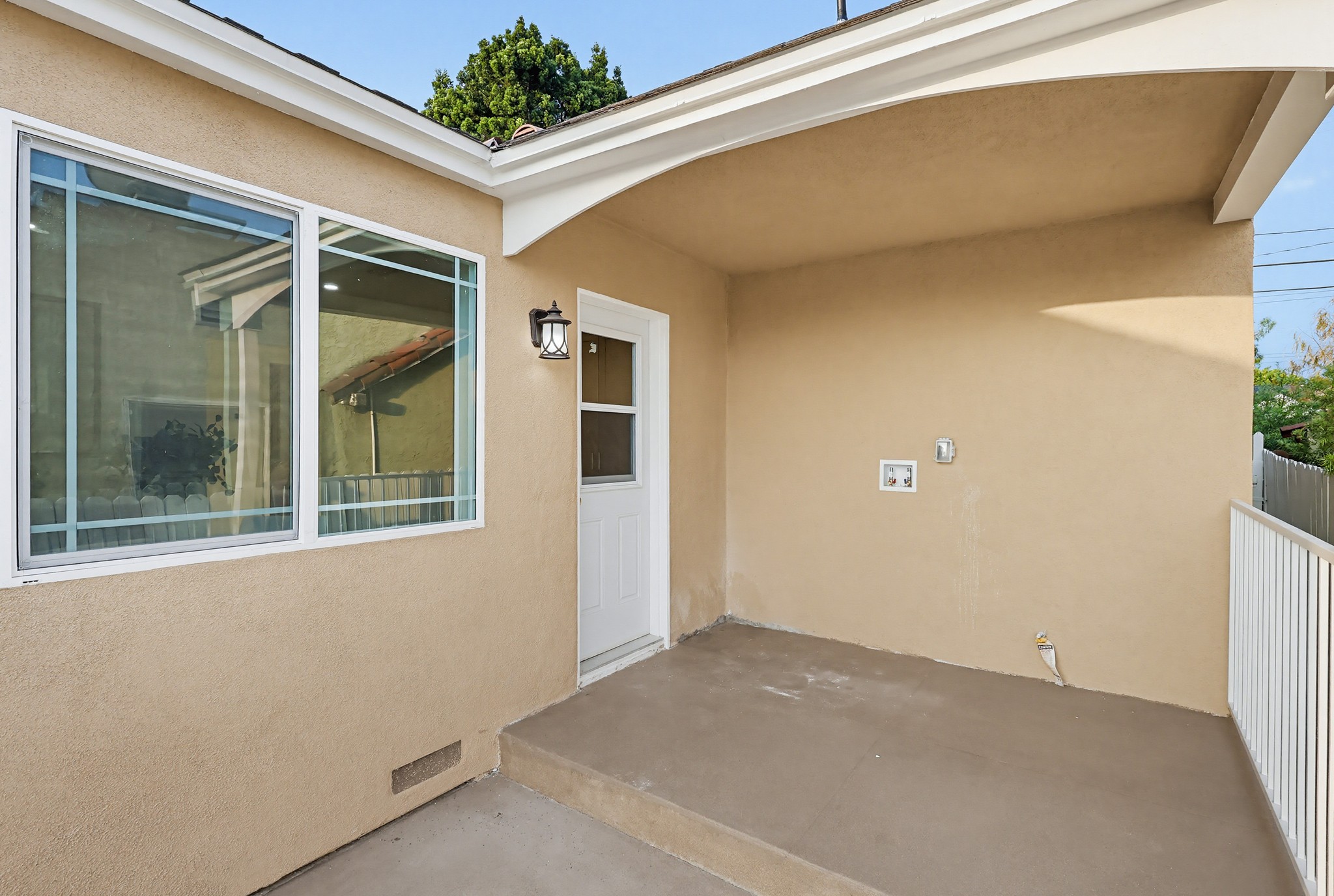 Virtual tour photo 104 of 115 for 5743 Pickering Ave