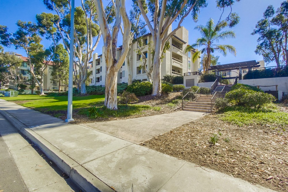 Virtual tour photo 1 of 34 for 5745 Friars Rd #75