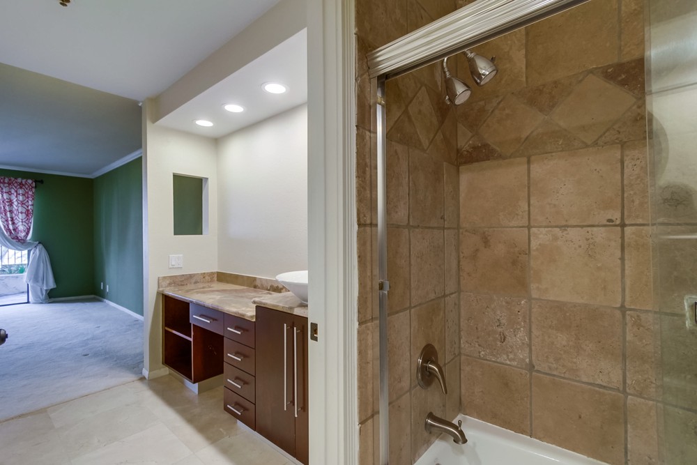 Virtual tour photo 26 of 34 for 5745 Friars Rd #75