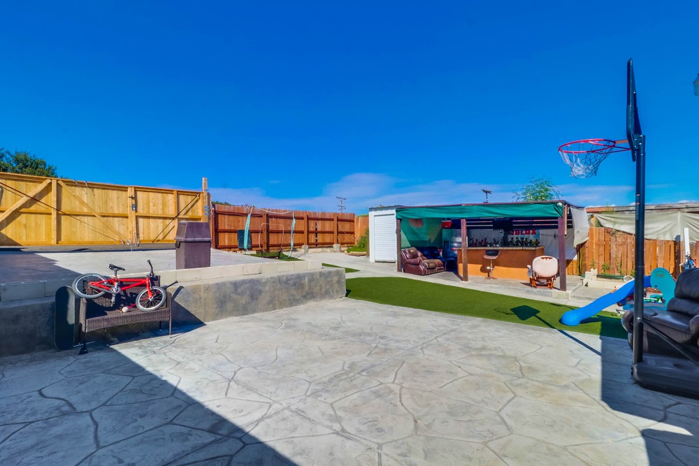 Virtual tour photo 35 of 35 for 5746 Market St