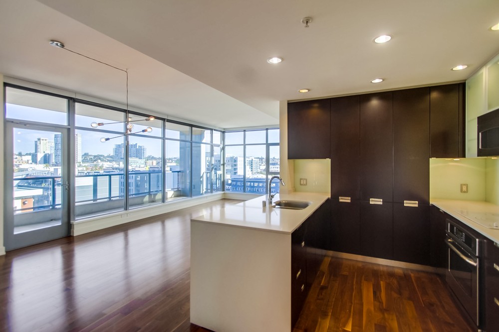 Virtual tour photo 21 of 57 for 575 6th Avenue Unit 802 San Diego