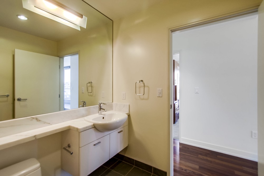 Virtual tour photo 27 of 57 for 575 6th Avenue Unit 802 San Diego