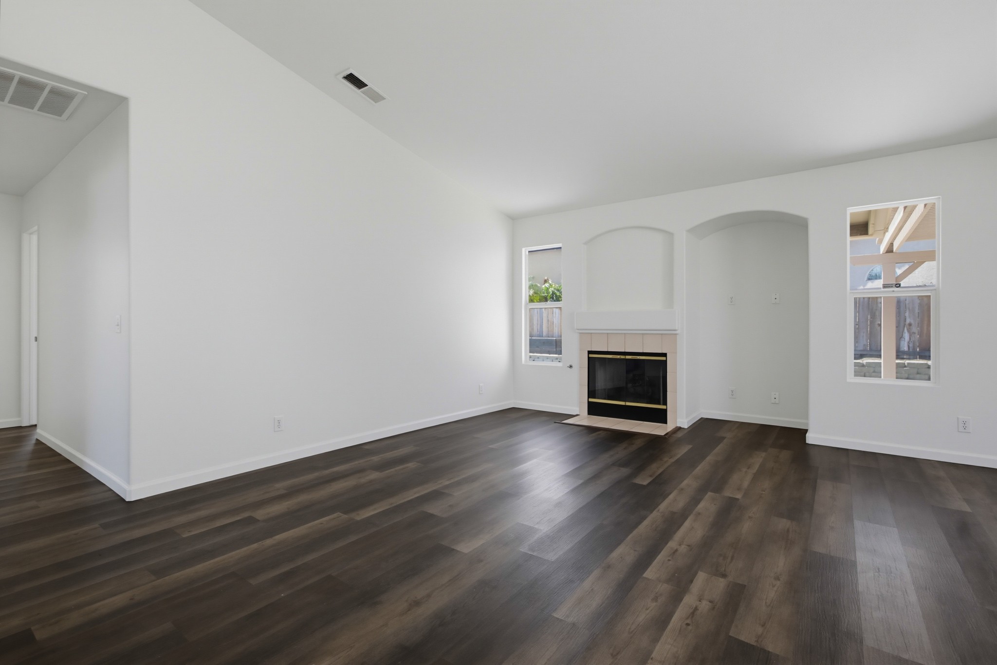 Virtual tour photo 17 of 56 for 575 Alta Meadow Ln