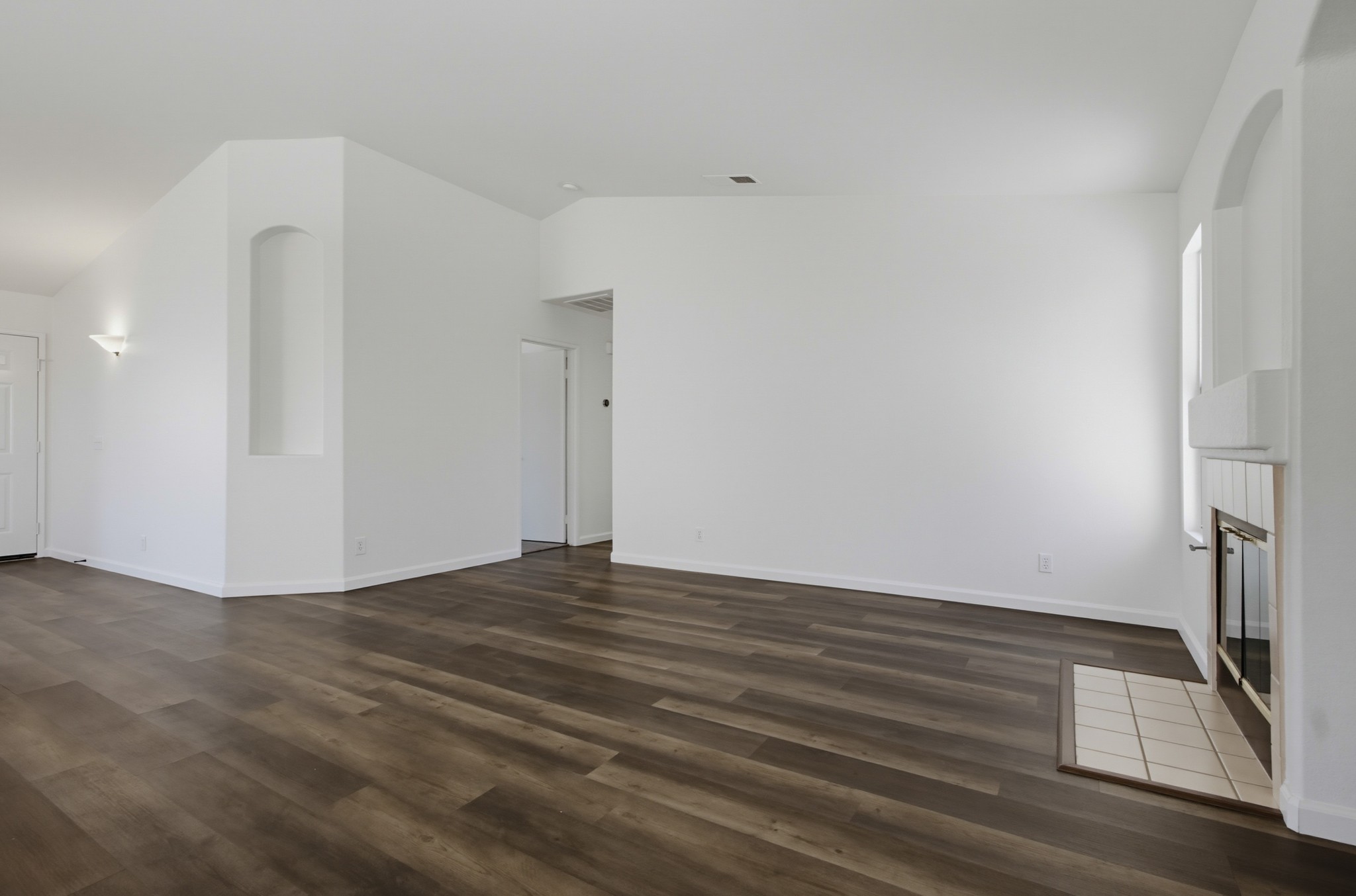 Virtual tour photo 20 of 56 for 575 Alta Meadow Ln